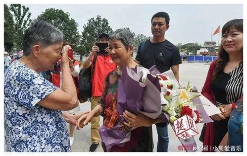 爱女照我归家路